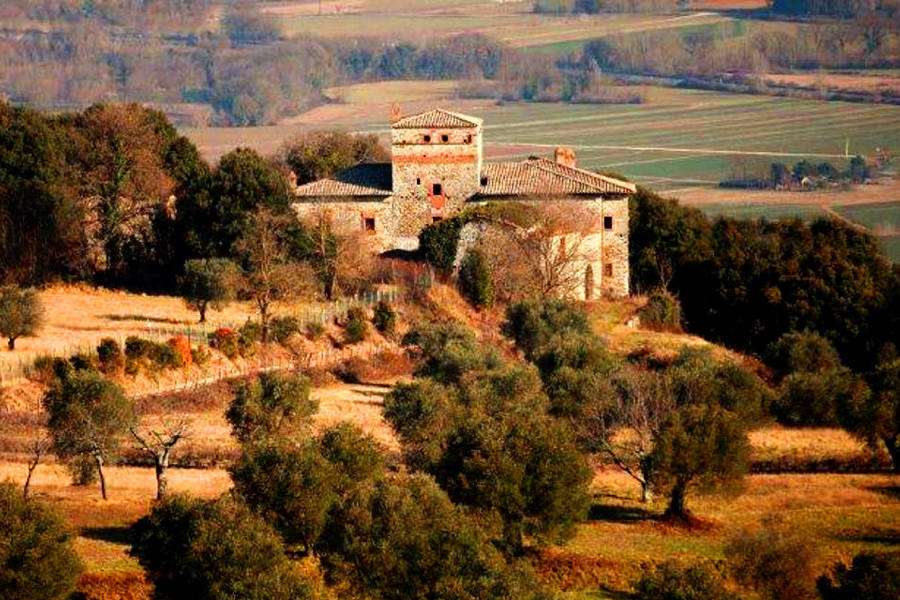 <span style="color: red;">STAY</span> ITALY
